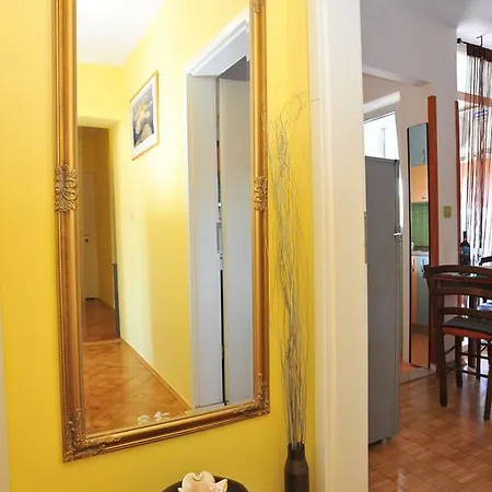 Apartment Old Town Ii