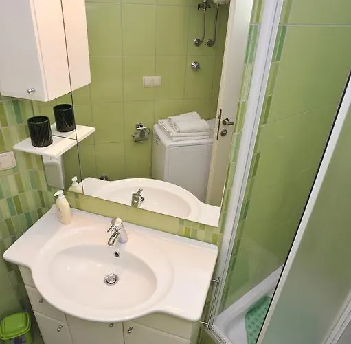 Old Town Ii Задар